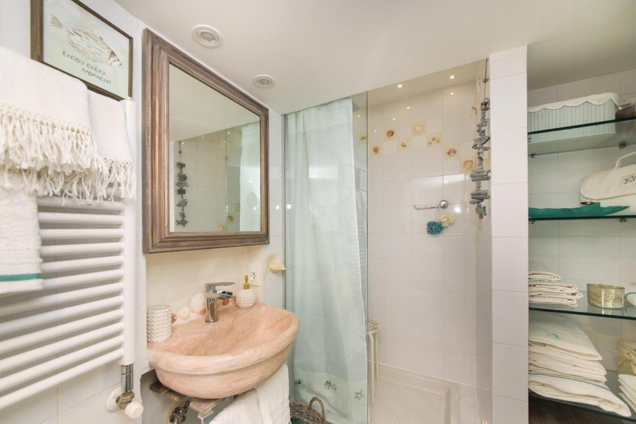 Salsedine Relais Lägenhet Genua Exteriör bild